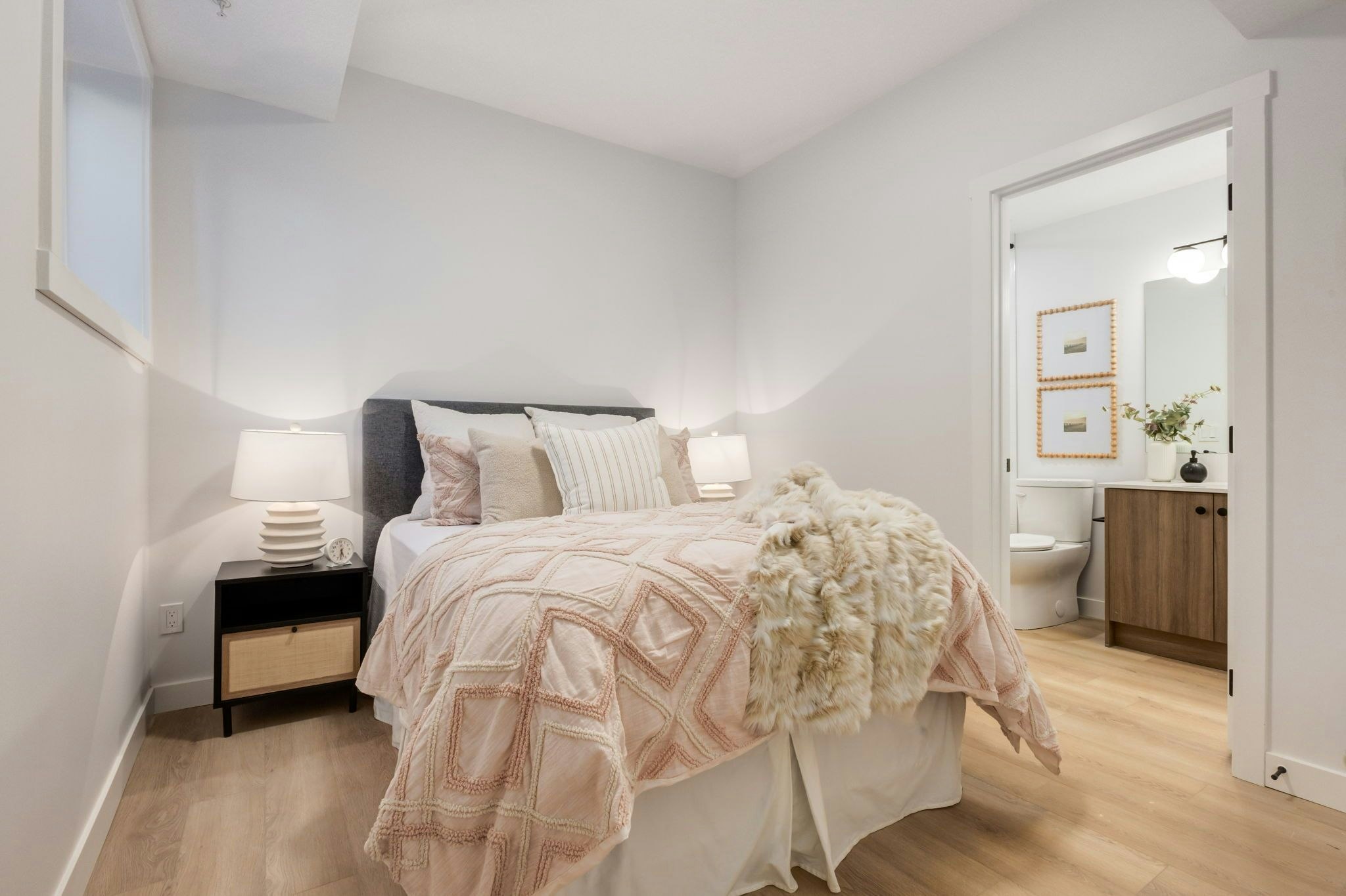 104R-3739 Glenbrook Drive Southwest, Calgary, AB, T3E 4L8 - 12