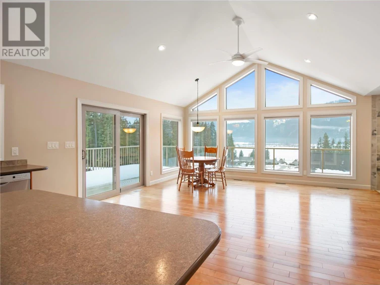 8-8253 97a Highway, Mara, BC, V0E 2K0 - 19