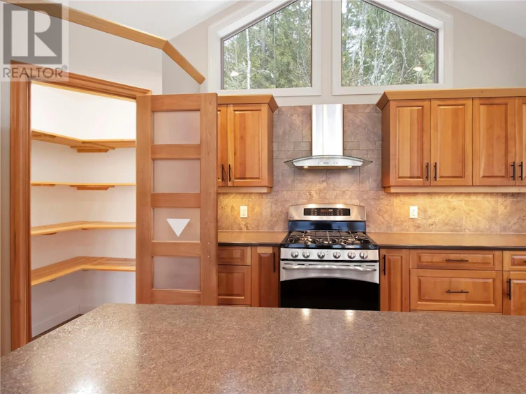 8-8253 97a Highway, Mara, BC, V0E 2K0 - 34