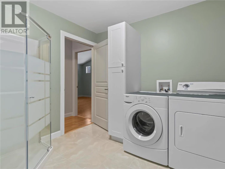 8-8253 97a Highway, Mara, BC, V0E 2K0 - 49