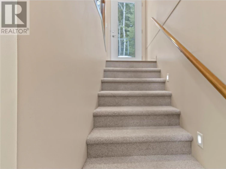 8-8253 97a Highway, Mara, BC, V0E 2K0 - 59