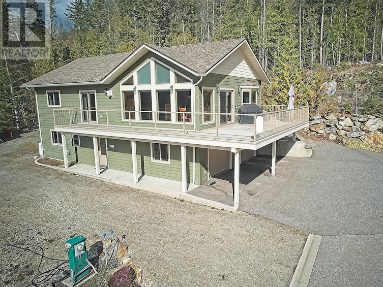 8-8253 97a Highway, Mara, BC, V0E 2K0 - 2