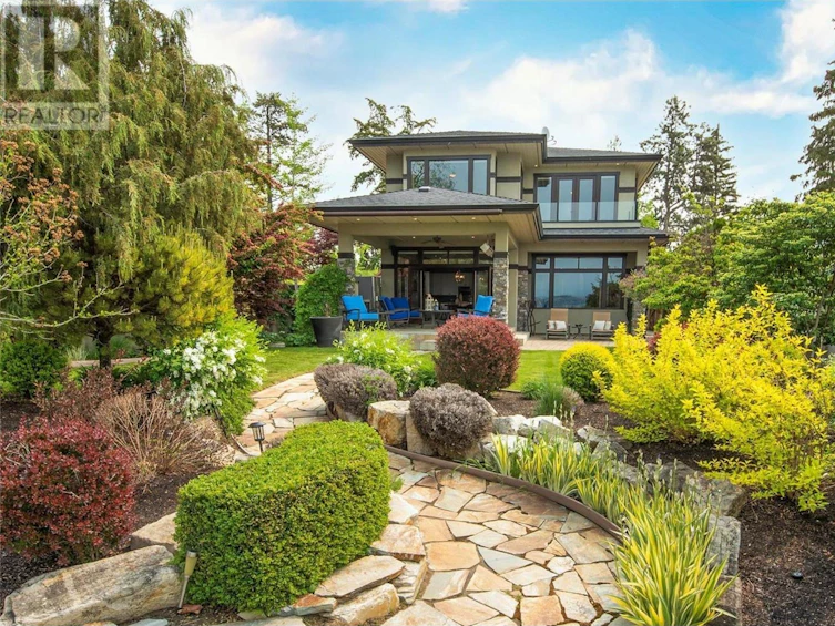 4100 Lakeshore Road, Kelowna, BC, V1W 1V6
