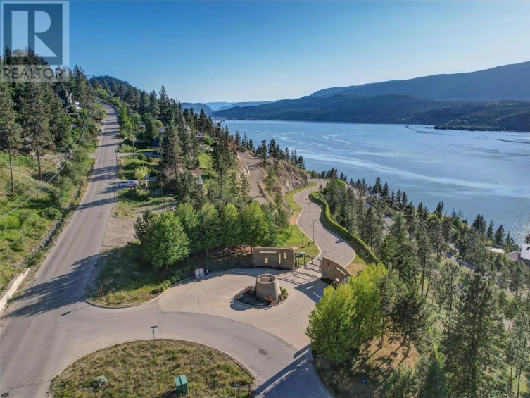 22-180 Sheerwater Court, Kelowna, BC, V1V 2X1 - 2