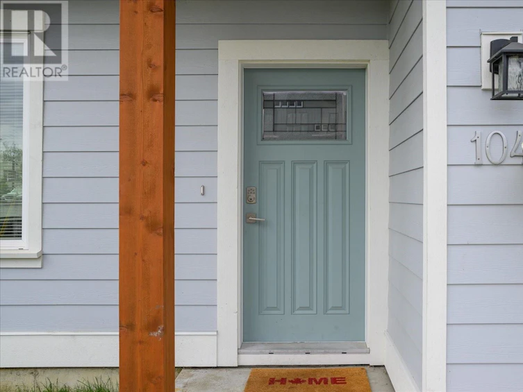 104 Lee Avenue, Parksville, BC, V9P 1L9 - 2
