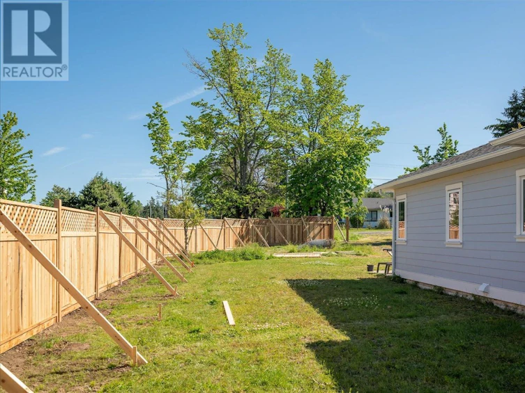 104 Lee Avenue, Parksville, BC, V9P 1L9 - 33