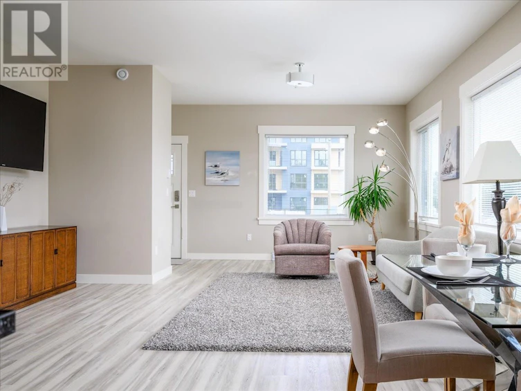 104 Lee Avenue, Parksville, BC, V9P 1L9 - 6