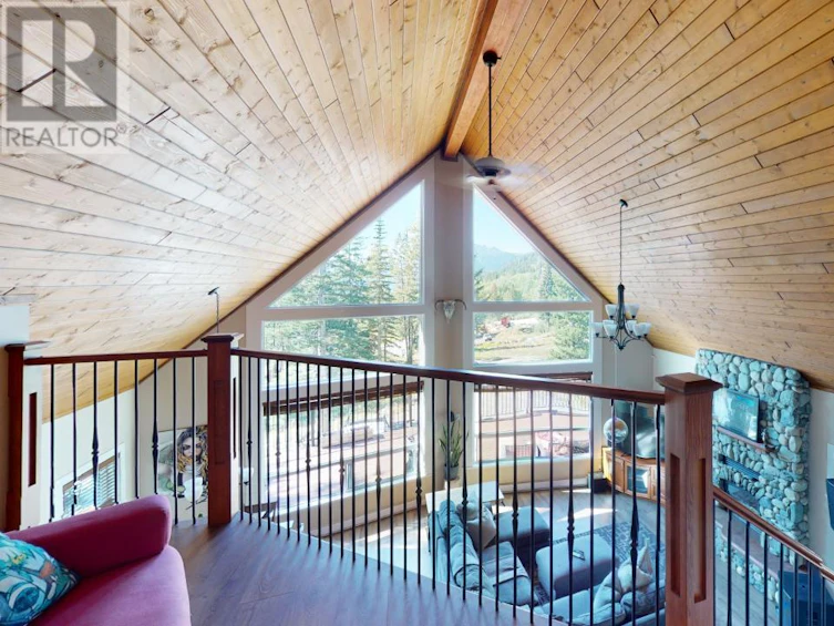 50 Ross Street, Pemberton, BC, V0K 1P0 - 11