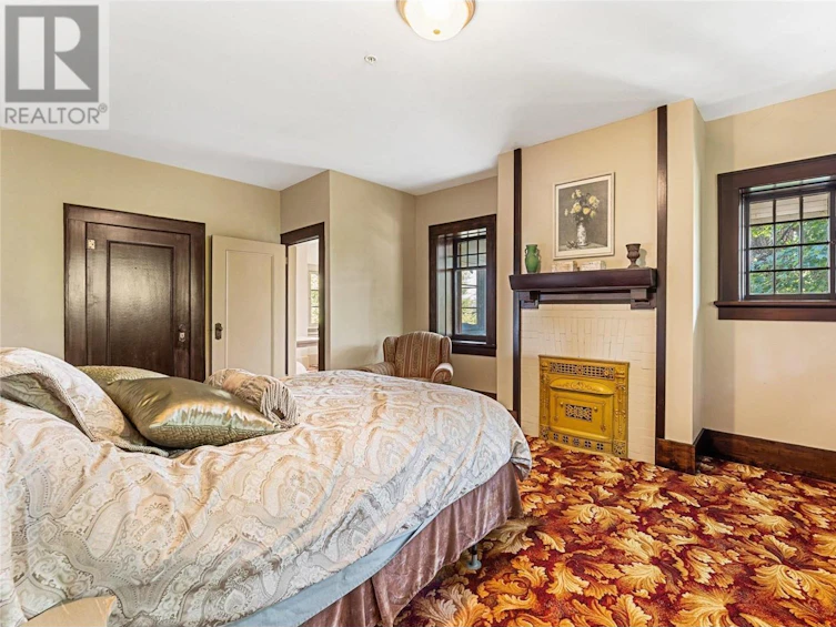 1988 Bowes Street, Kelowna, BC, V1Y 3C3 - 36