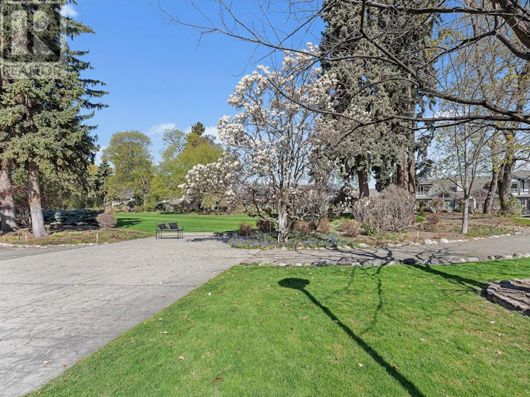 1988 Bowes Street, Kelowna, BC, V1Y 3C3 - 63