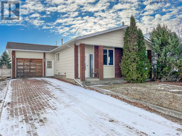 109 1st Avenue Southeast, Falher, AB, T0H 1M0