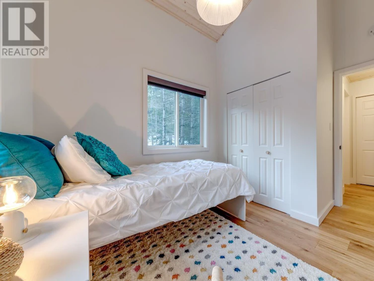 3273 Arbutus Drive, Whistler, BC, V8E 0B8 - 11