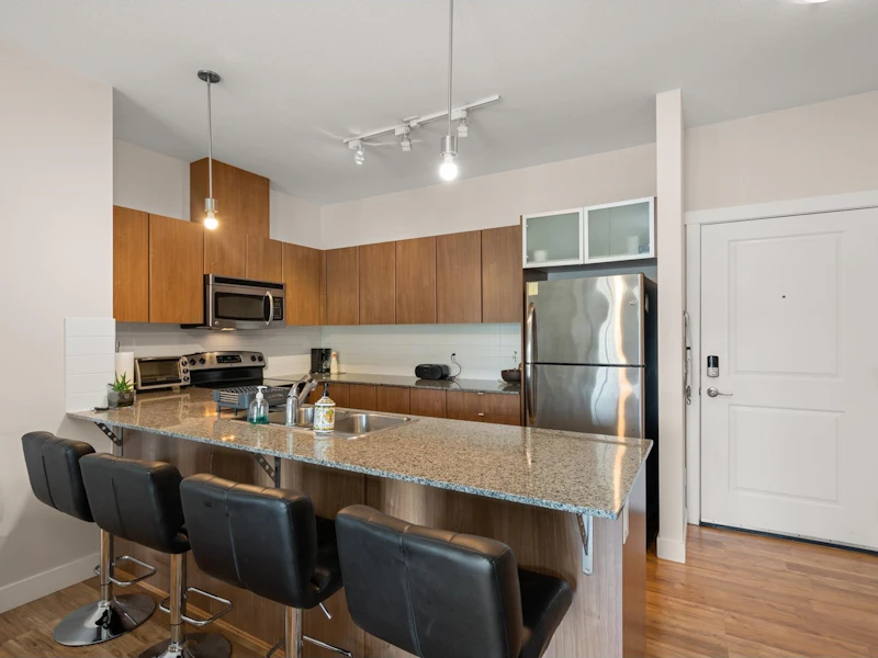416 - 9655 King George Boulevard, Surrey BC V3T 0C7