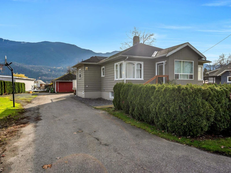 50556 Yale Road, Chilliwack BC V0X 1X2