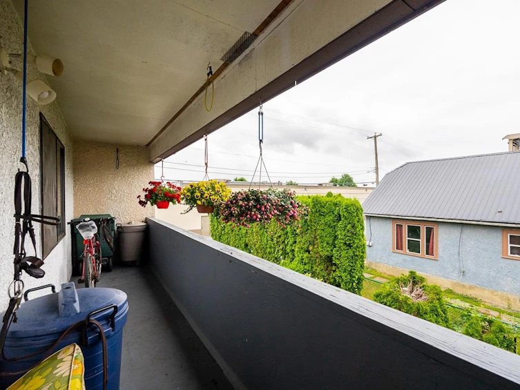9133 School Street, Chilliwack, BC, V2P 4L3 - 22