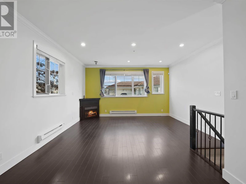 1403 E 28th Avenue, Vancouver BC V5N 2X3