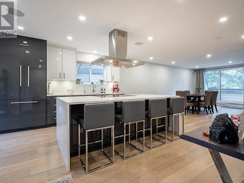 4063 Parkway Drive, Vancouver BC V6L 3C9