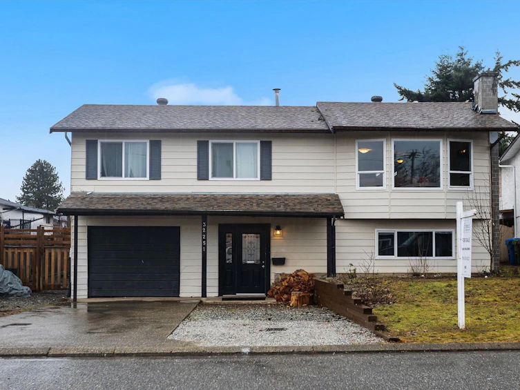 32251 Atwater Crescent, Abbotsford, BC, V2T 4L3