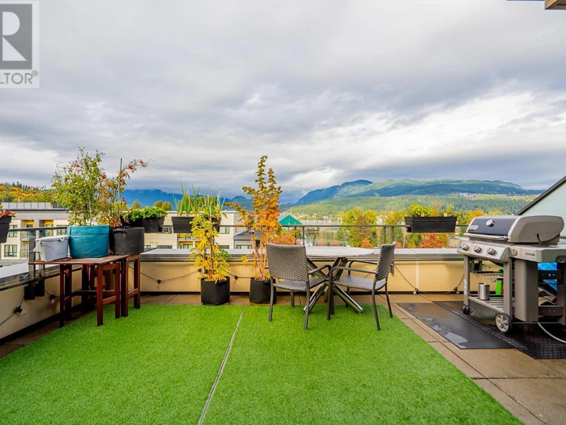 2319 St Johns Street, Port Moody BC