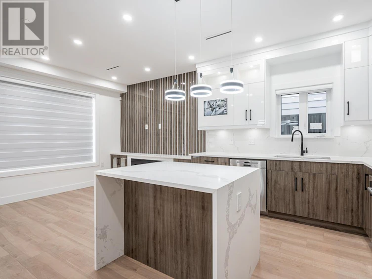1-3344 Adanac Street, Vancouver, BC, V5K 2P3 - 11