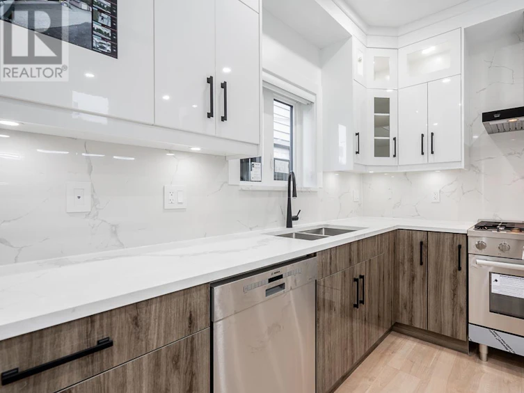 1-3344 Adanac Street, Vancouver, BC, V5K 2P3 - 13