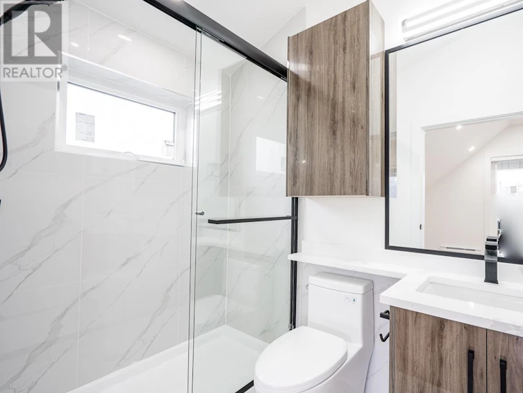 1-3344 Adanac Street, Vancouver, BC, V5K 2P3 - 24