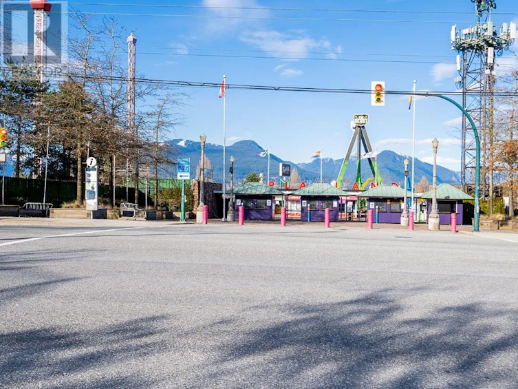 1-3344 Adanac Street, Vancouver, BC, V5K 2P3 - 36