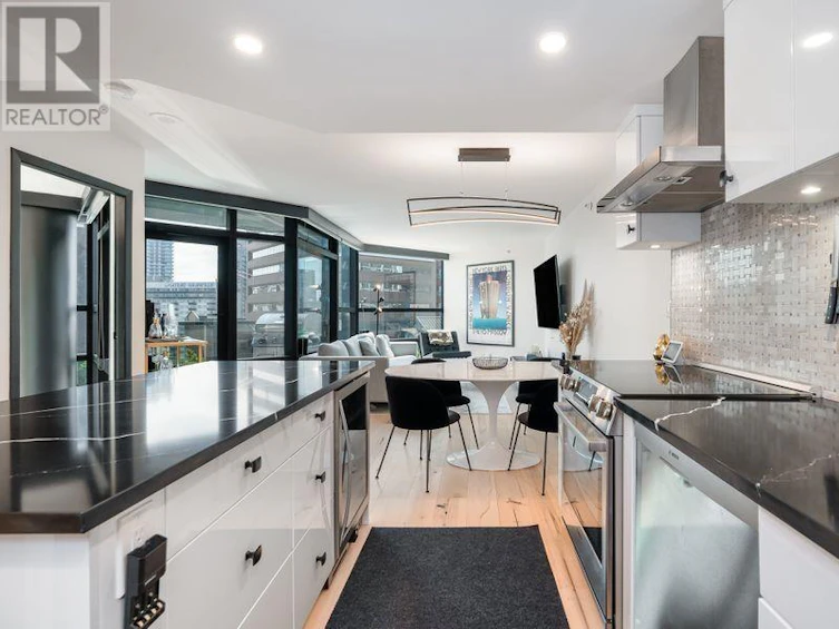 710-1050 Burrard Street, Vancouver, BC, V6Z 2S3 - 5