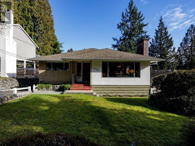 3658 Sykes Road, North Vancouver BC V7K 2A7