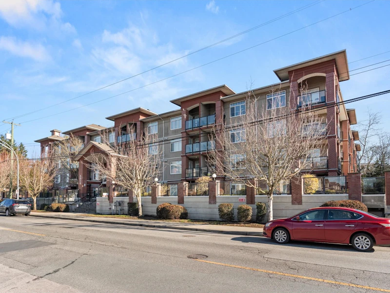 415 - 5516 198th Street, Langley BC V3A 0A6