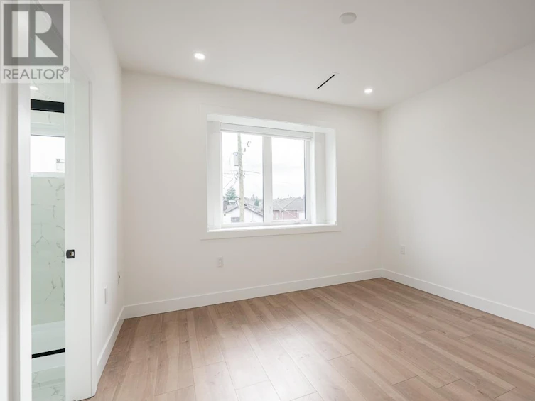 2-3344 Adanac Street, Vancouver, BC, V5K 2P3 - 17