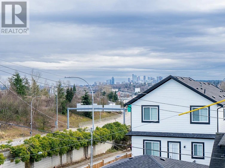 2-3344 Adanac Street, Vancouver, BC, V5K 2P3 - 28