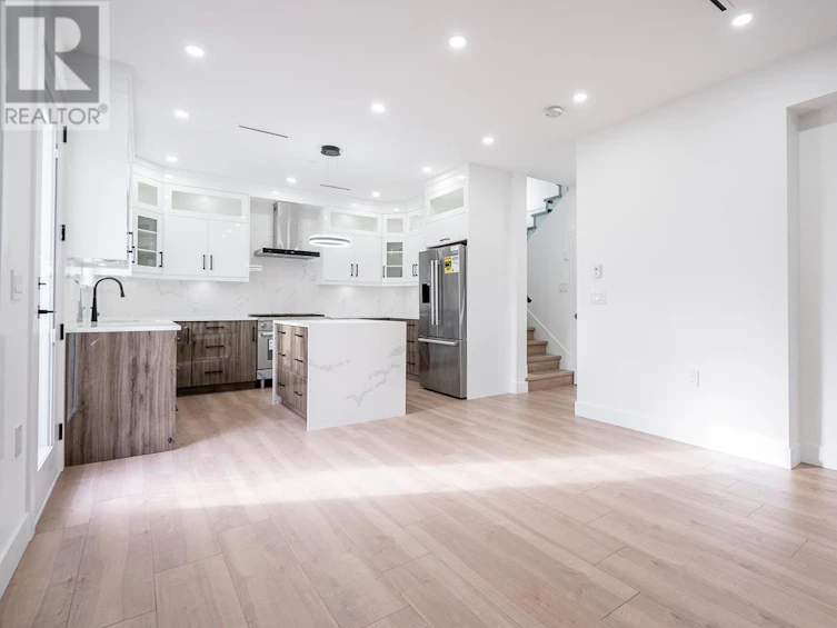 2-3344 Adanac Street, Vancouver, BC, V5K 2P3 - 6