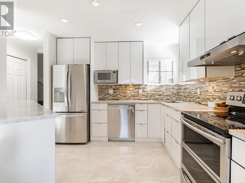 64 - 98 Begin Street, Coquitlam BC V3K 6M9