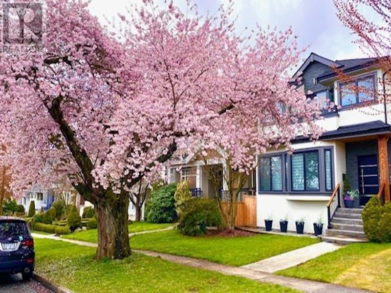 7625 Osler Street, Vancouver BC V6P 4C8