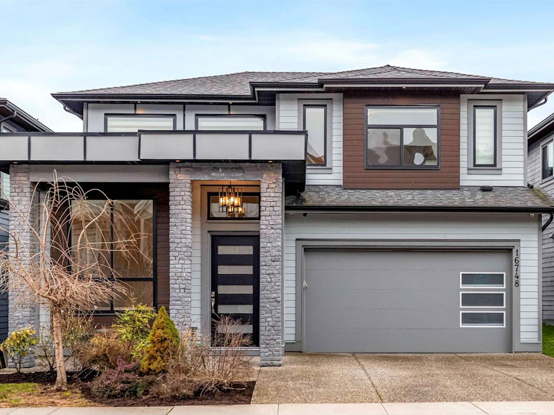 16748 16a Avenue, Surrey BC
