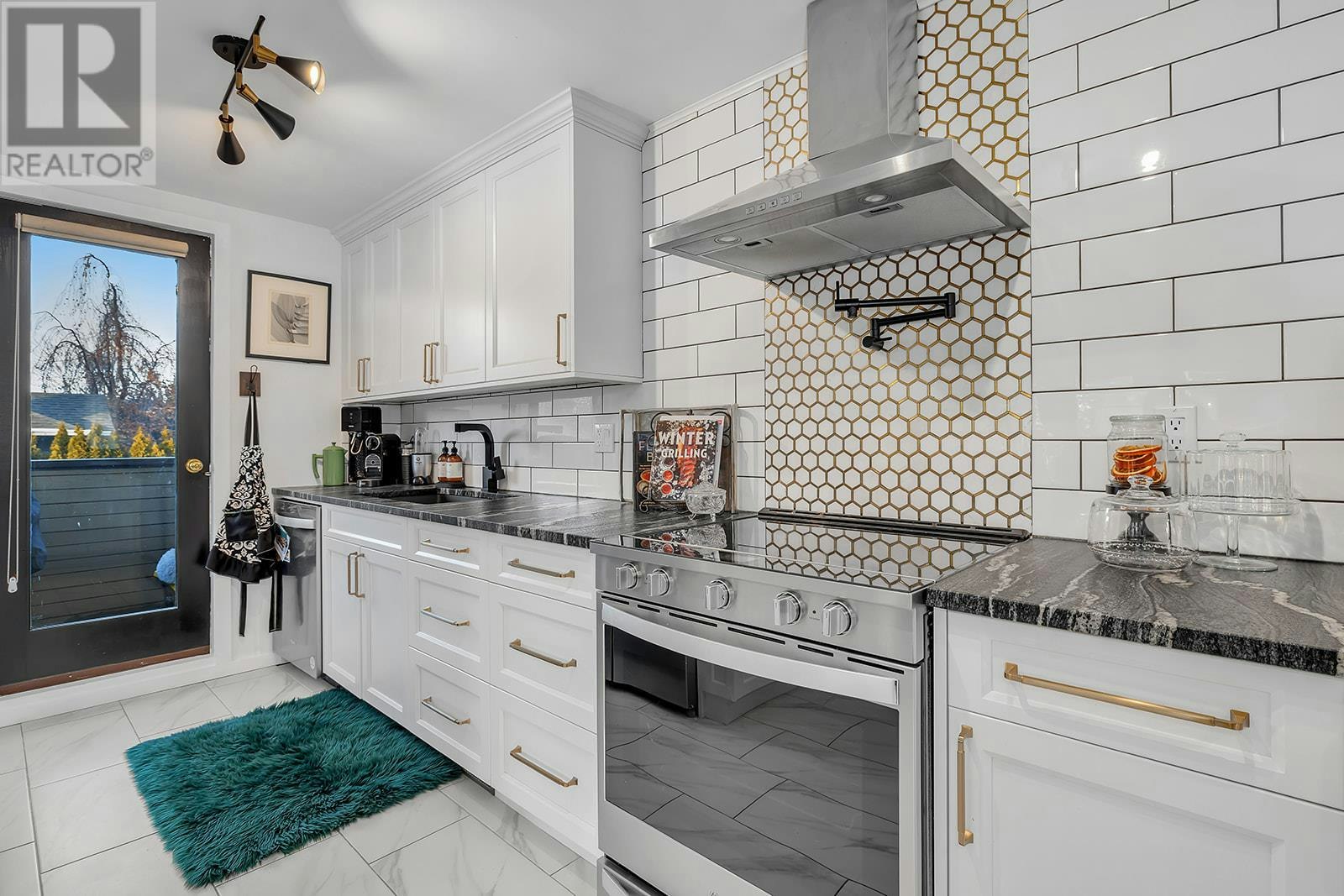 14-414 West Avenue, Kelowna, BC, V1Y 4Z2 - 10