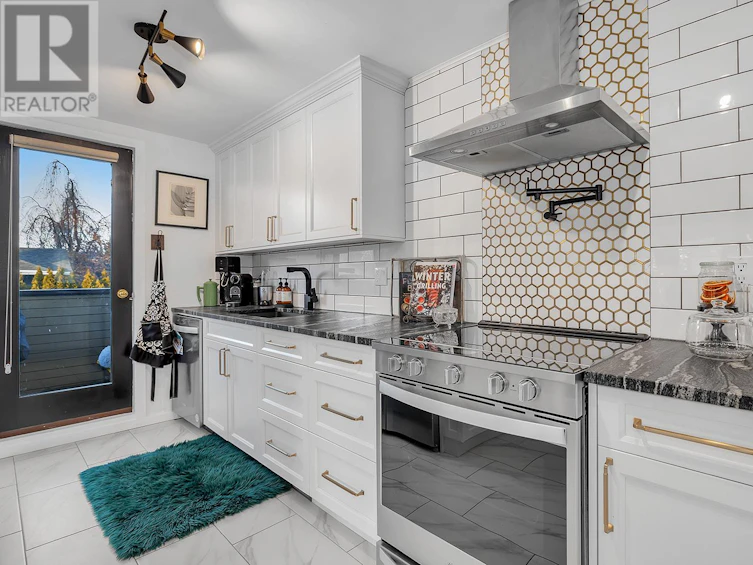 14-414 West Avenue, Kelowna, BC, V1Y 4Z2 - 10
