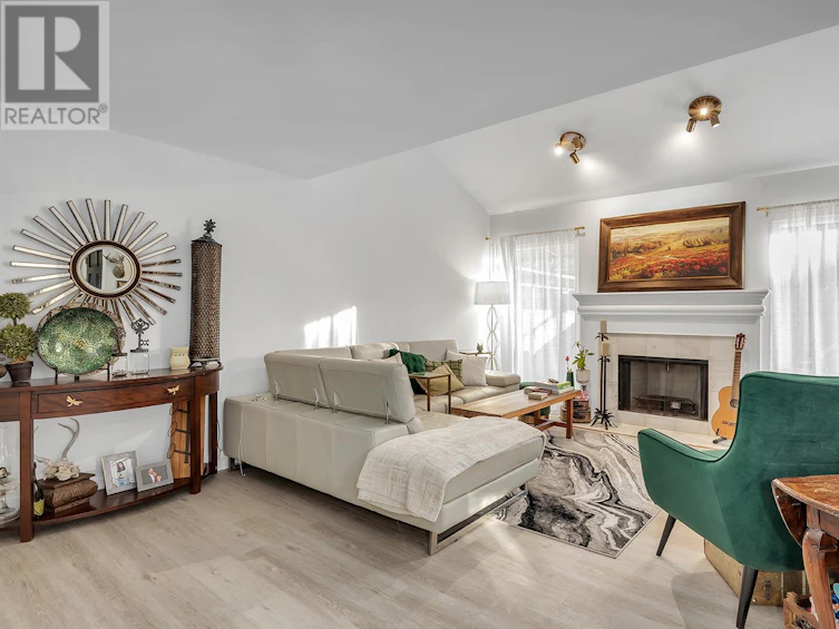 14-414 West Avenue, Kelowna, BC, V1Y 4Z2 - 15