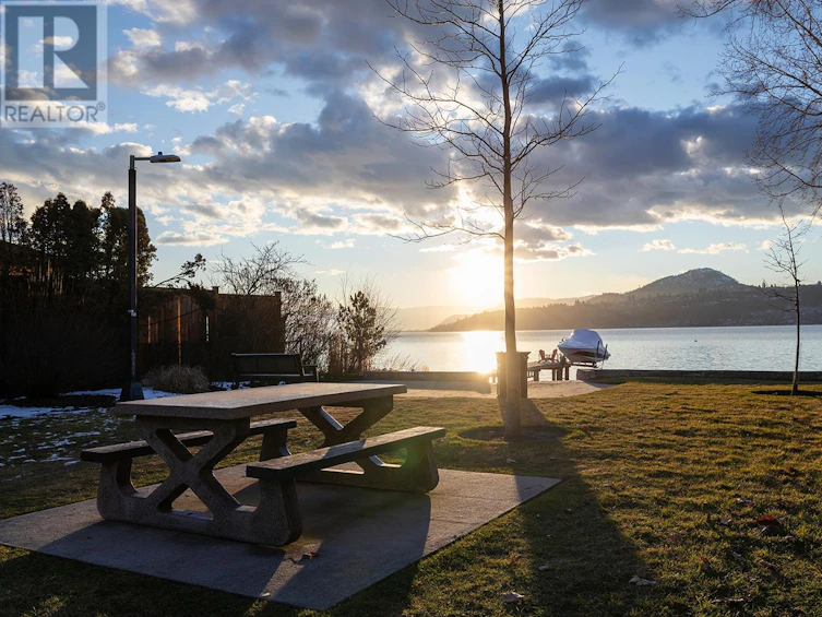 14-414 West Avenue, Kelowna, BC, V1Y 4Z2 - 37