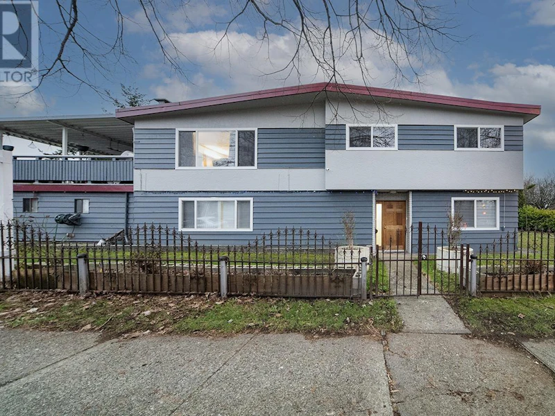 3008 E 45th Avenue, Vancouver BC V5R 3C7