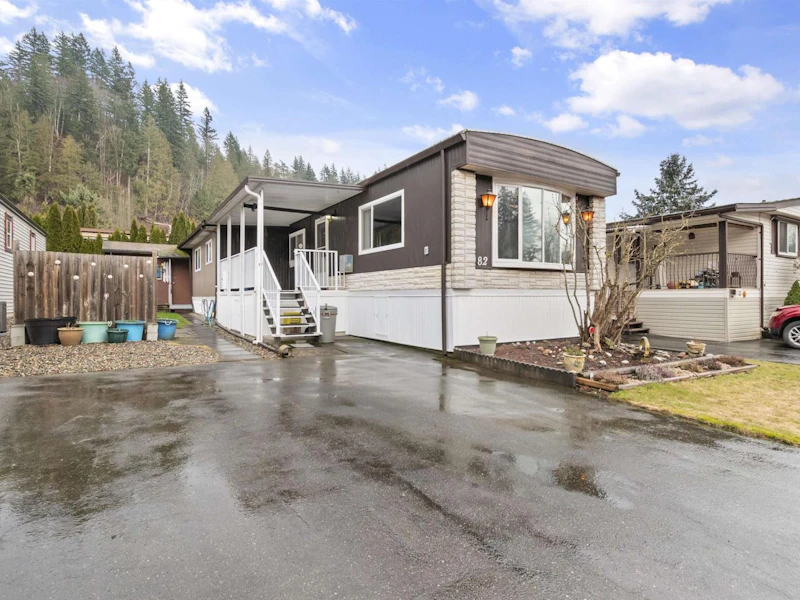 82 - 46511 Chilliwack Lake Road, Chilliwack BC