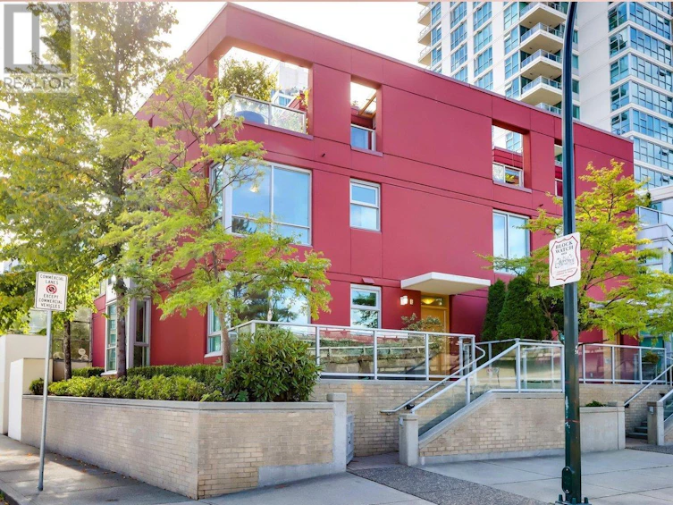 168 Prior Street, Vancouver, BC, V6A 0A6