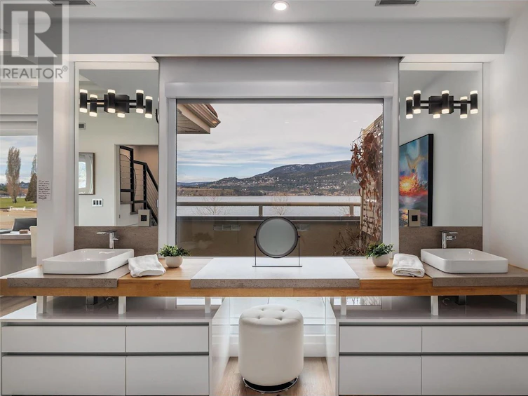 124-1156 Sunset Drive, Kelowna, BC, V1Y 9R7 - 29