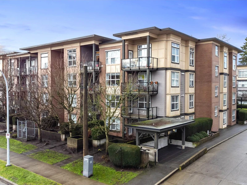 413 - 10707 139th Street, Surrey BC V3T 0B2