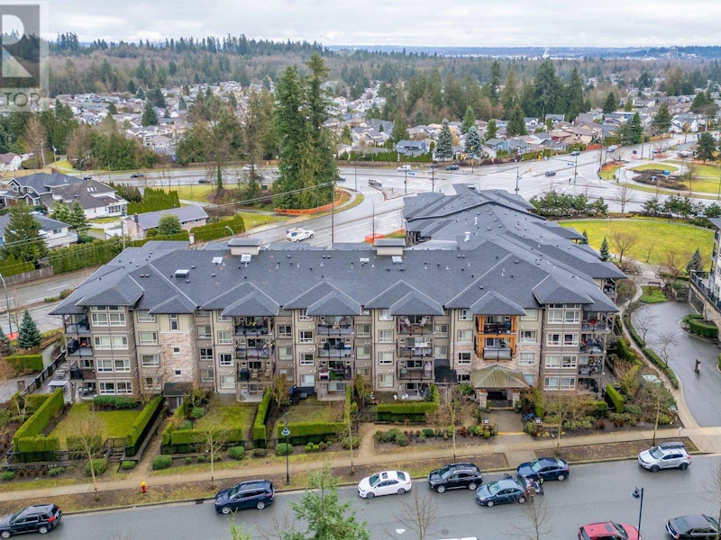 202 - 3178 Dayanee Springs Boulevard, Coquitlam BC V3E 0B9