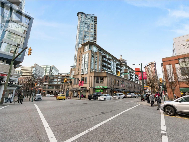 610-555 Abbott Street, Vancouver, BC, V6B 6B8
