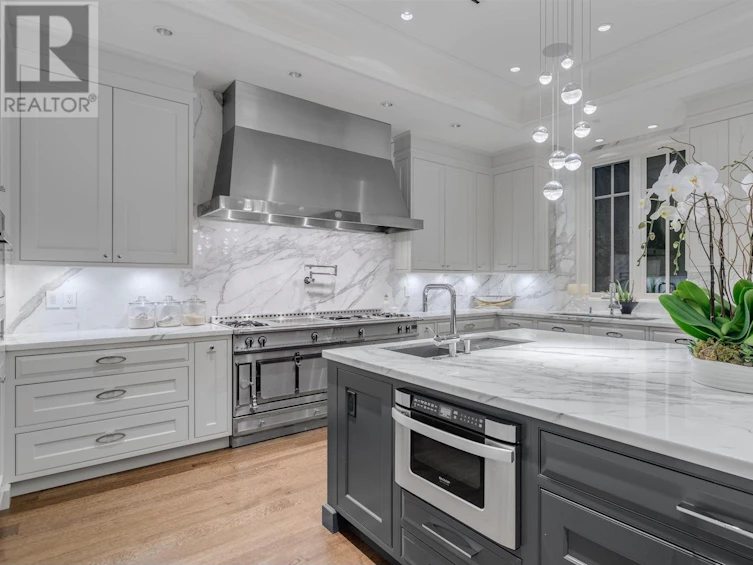 1126 Wolfe Avenue, Vancouver, BC, V6H 1V8 - 10