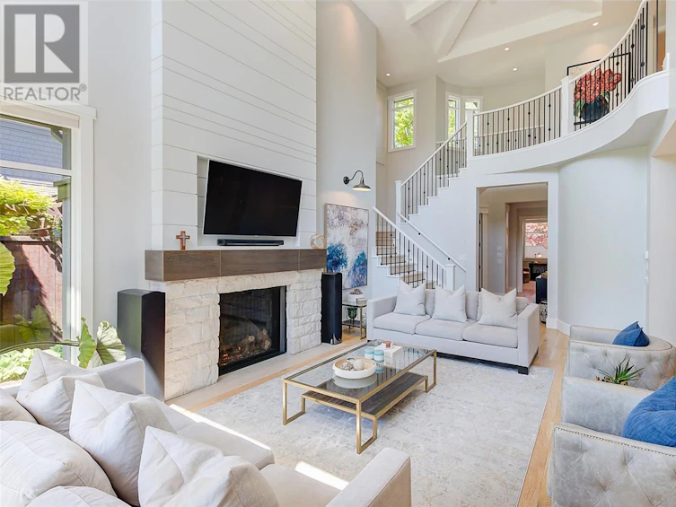 203-440 Cascia Drive, Kelowna, BC, V1W 4Y4 - 10