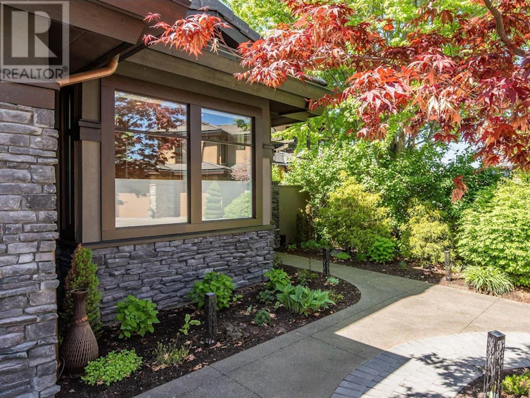 203-440 Cascia Drive, Kelowna, BC, V1W 4Y4 - 5